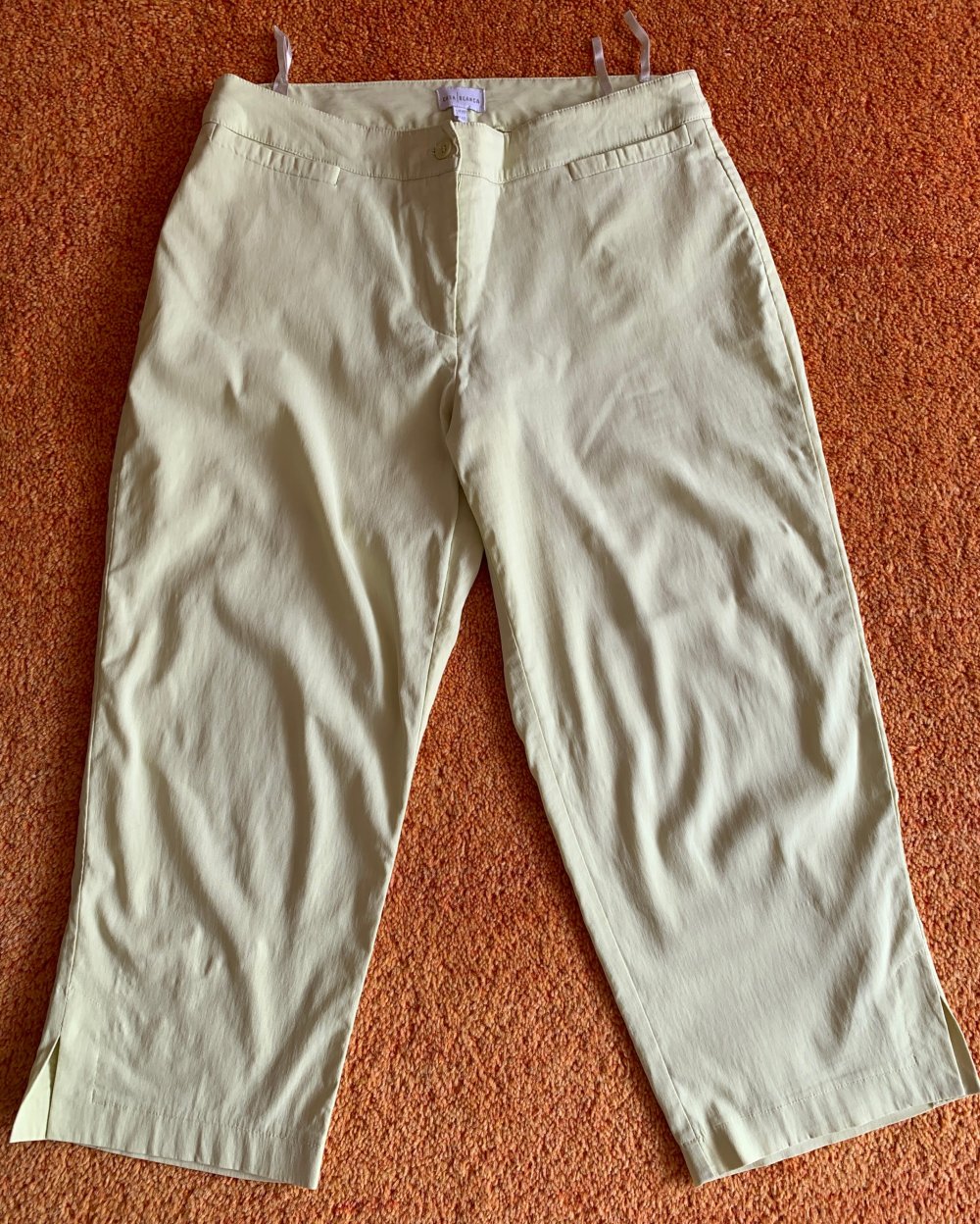 Damen Capri Hose Sommer Stretch Gr.40 in Gelbgrün von Casa Blanka 