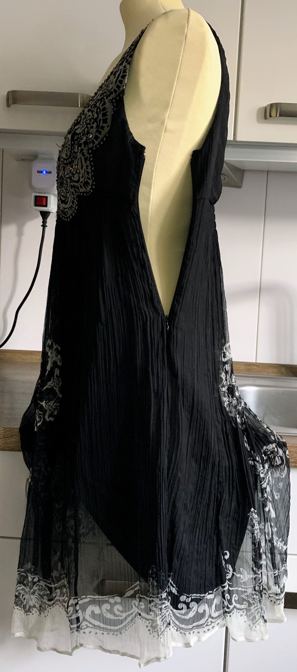 Damen Kleid Sommer mit Trägern Empire-Stil Gr.S Schwarz/Creme gemustert Derhy 