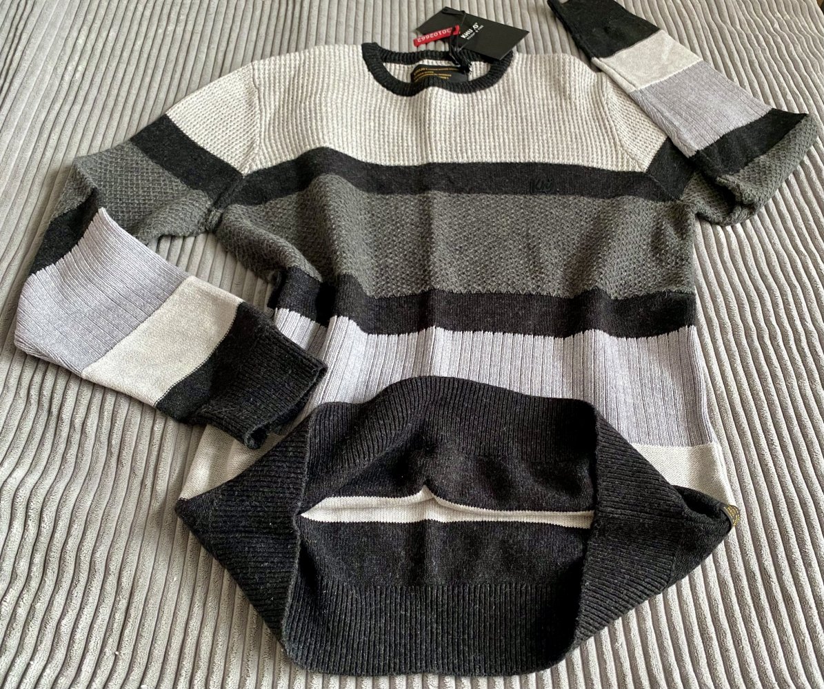 NEU Herren Pullover Wolle Strick gestreift Gr.M in Grau von Khujo