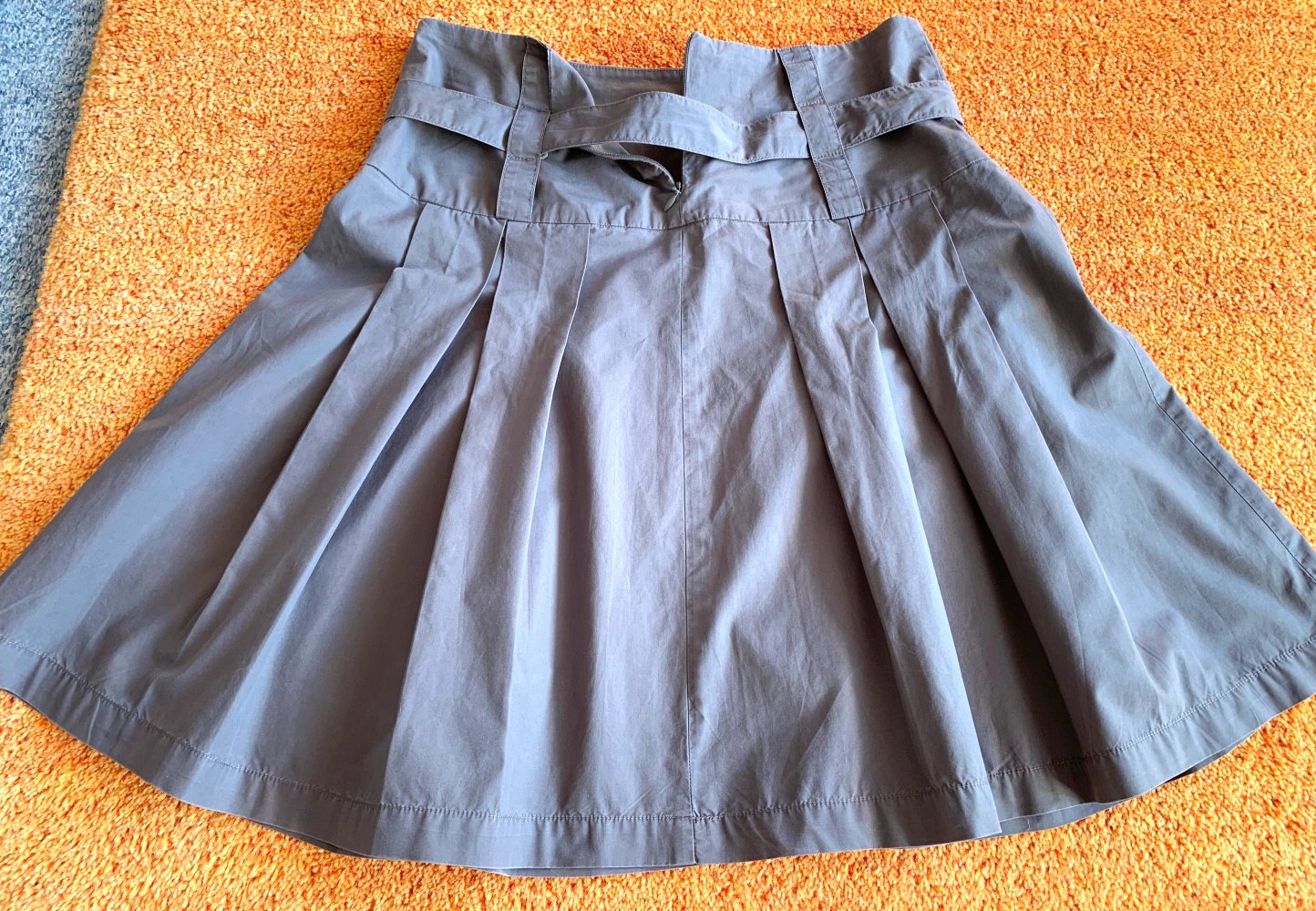 Damen Falten Rock Sommer Gr.40 Grau Tom Tailor  Elegan