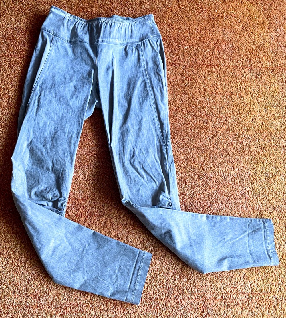 Damen Stretch Hose Schlumpf Stil Gr.S Beige von AWG NW