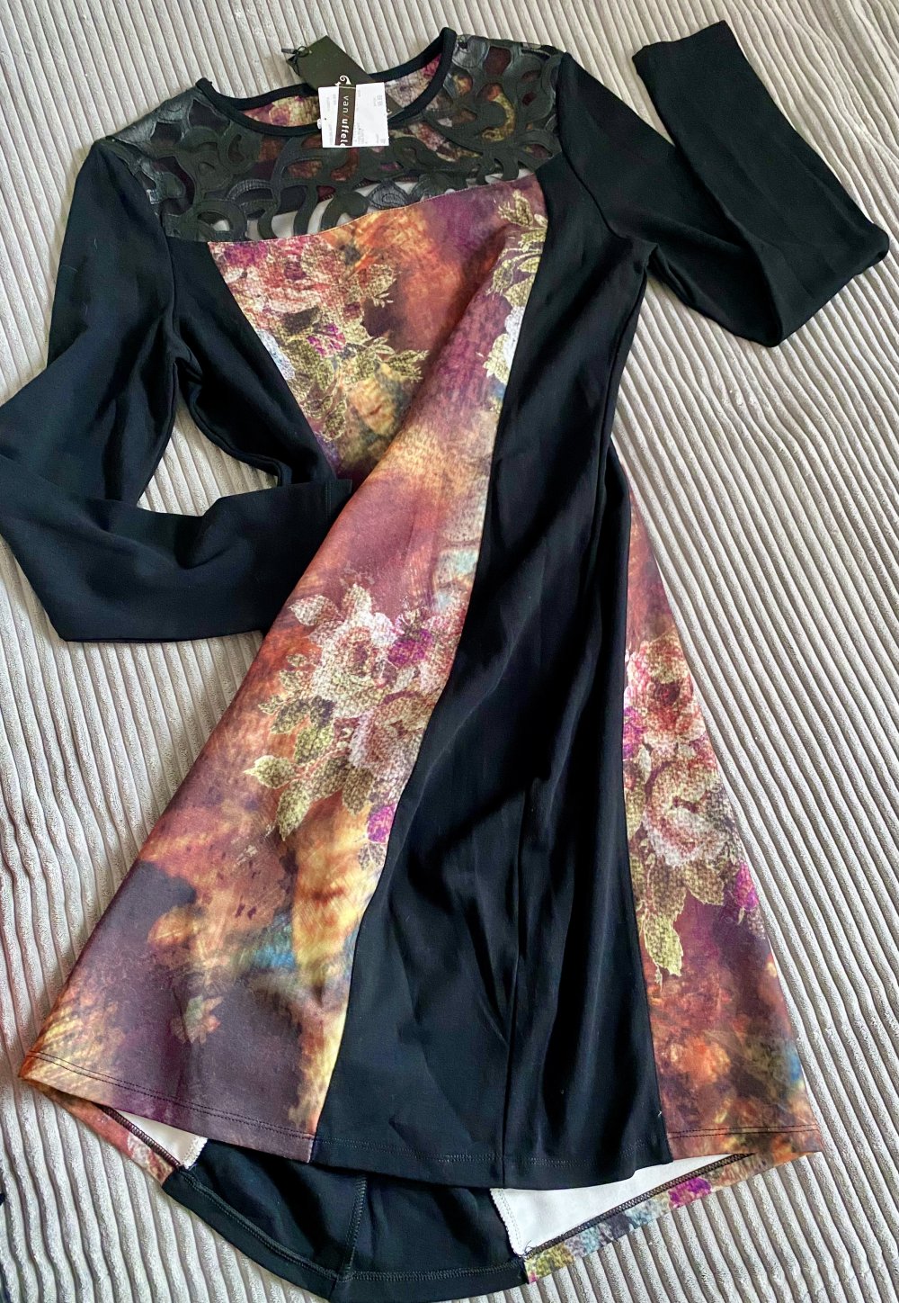 NEU Damen Kleid Spitze Etui festlich Gr.40 in Schwarz von Viccio P.99,99€