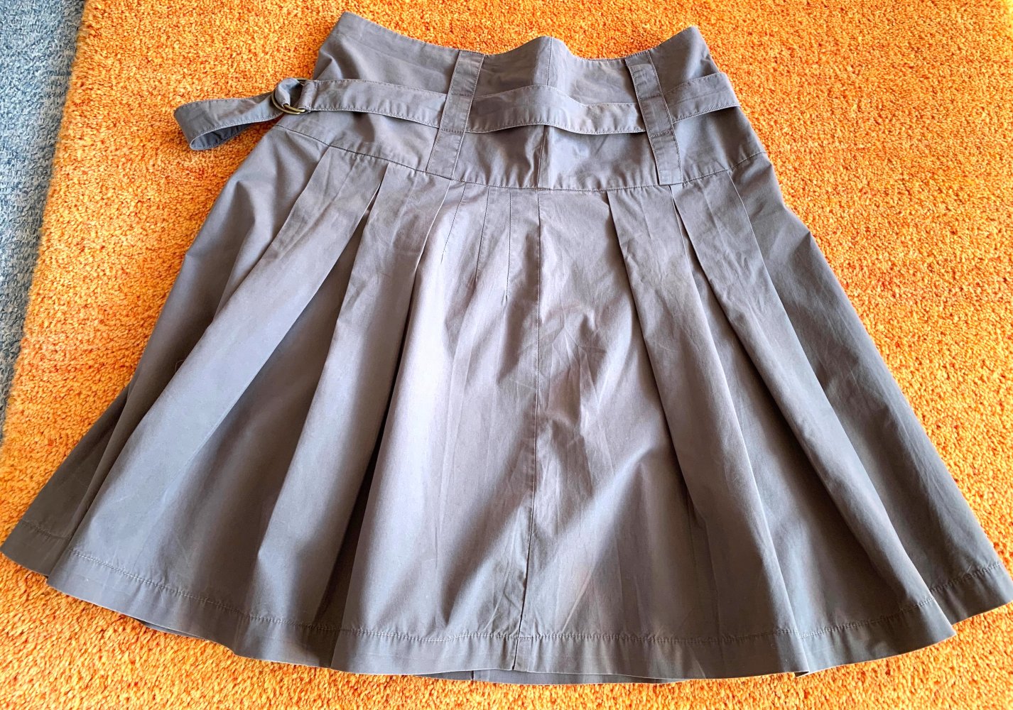 Damen Falten Rock Sommer Gr.40 Grau Tom Tailor  Elegan