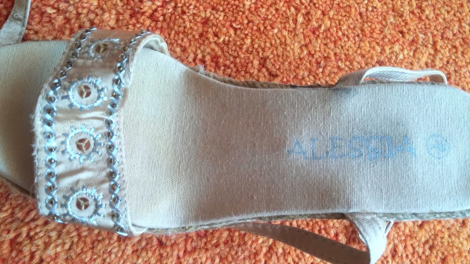 Damen Sandaletten Riemchen Keilabsatz Plateau Gr.38 Gold Alessia NW 