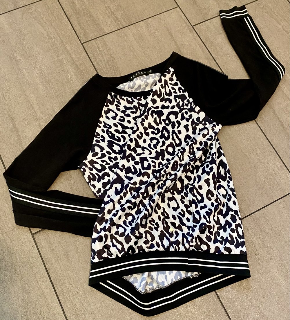 NEU Damen Pullover Shirt Stretch Animal Gr.36 in Schwarz/Weiß von JETTE 