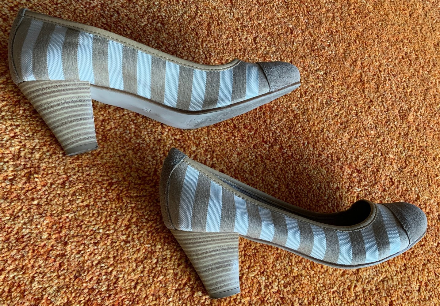 Damen Schuhe Sommer Pumps, Gr.39, Creme/Beige gestreift Tamaris NW