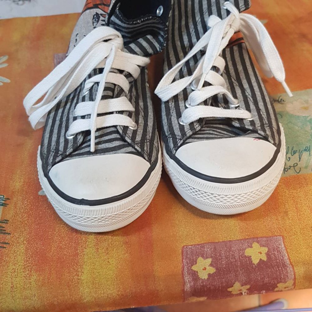 Schnürsneacker MANGUUN 40