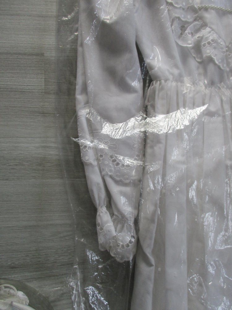 Weißes Kommunionskleid von Carho - Größe 134 -nur einmal getragen