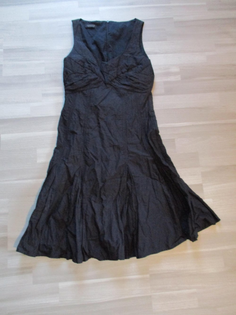 Schwarz glitzerndes Kleid von Apanage - Größe 38 - TOP-Zustand!