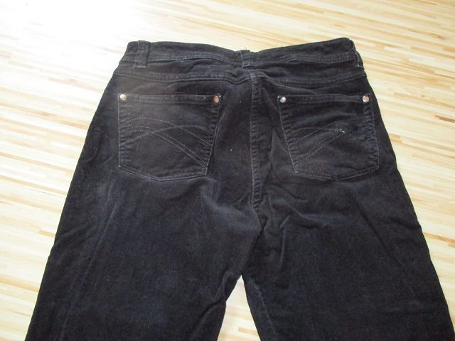 Schwarze Cordhose - Größe 36 - Cecilia Classics - Top Zustand!