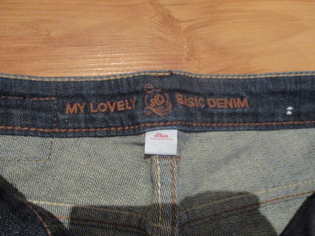 Blaue  3/4 Jeans  - s. Oliver - Größe 34 - super Zustand!