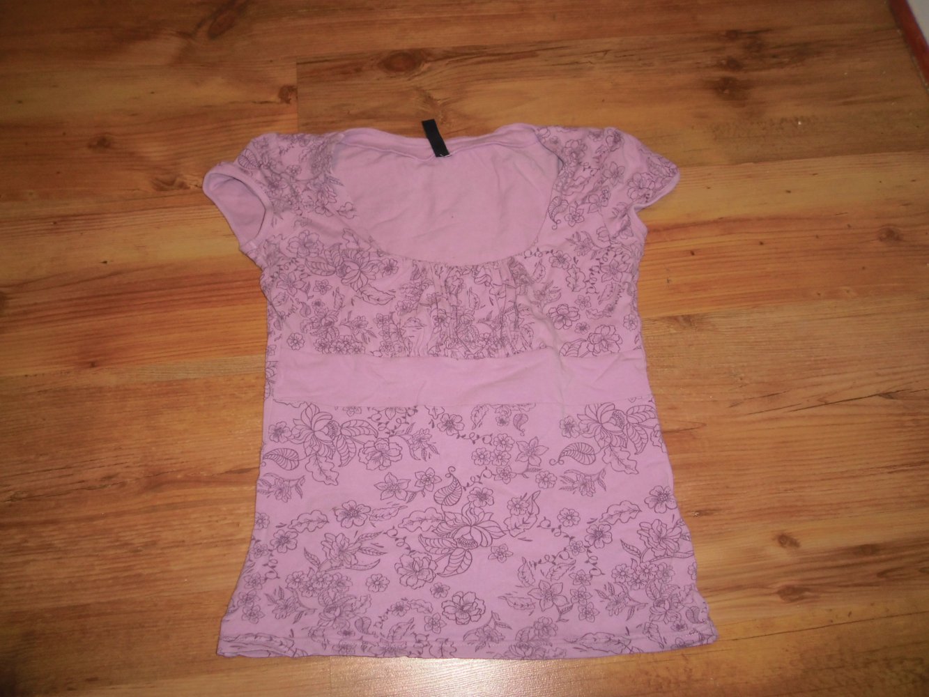 Rosa Shirt mit Blumenmuster - Größe S 34/36 - guter Zustand