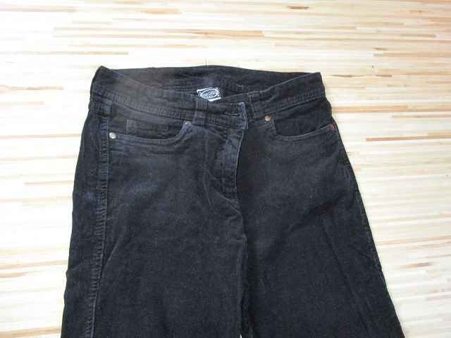 Schwarze Cordhose - Größe 36 - Cecilia Classics - Top Zustand!