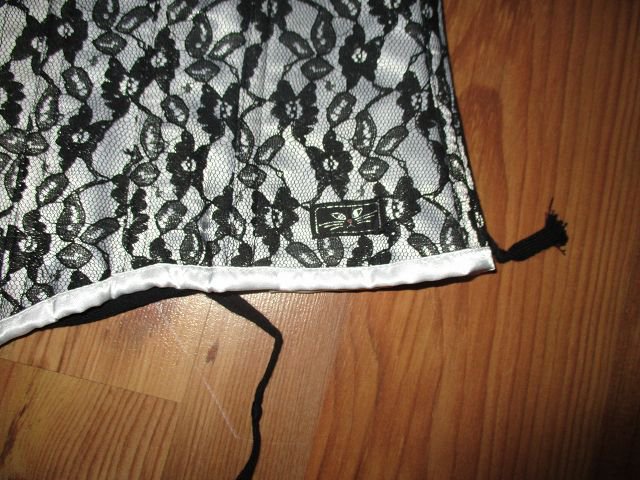 Carmen Martinez Unterbrust-Korsett - Größe M - schwarz weiß - ungetragen!