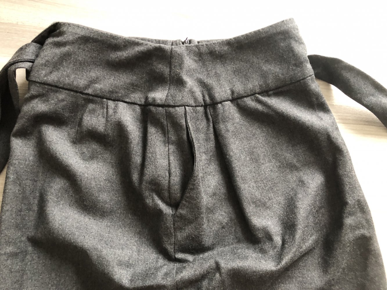 Dunkelgrauer Rock von Henry Cotton´s Größe M - TOP-Zustand!