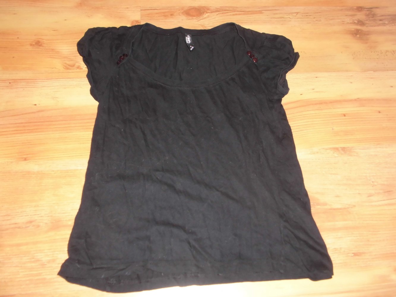 Schwarzes T-Shirt - Größe S 34/36 - guter Zustand