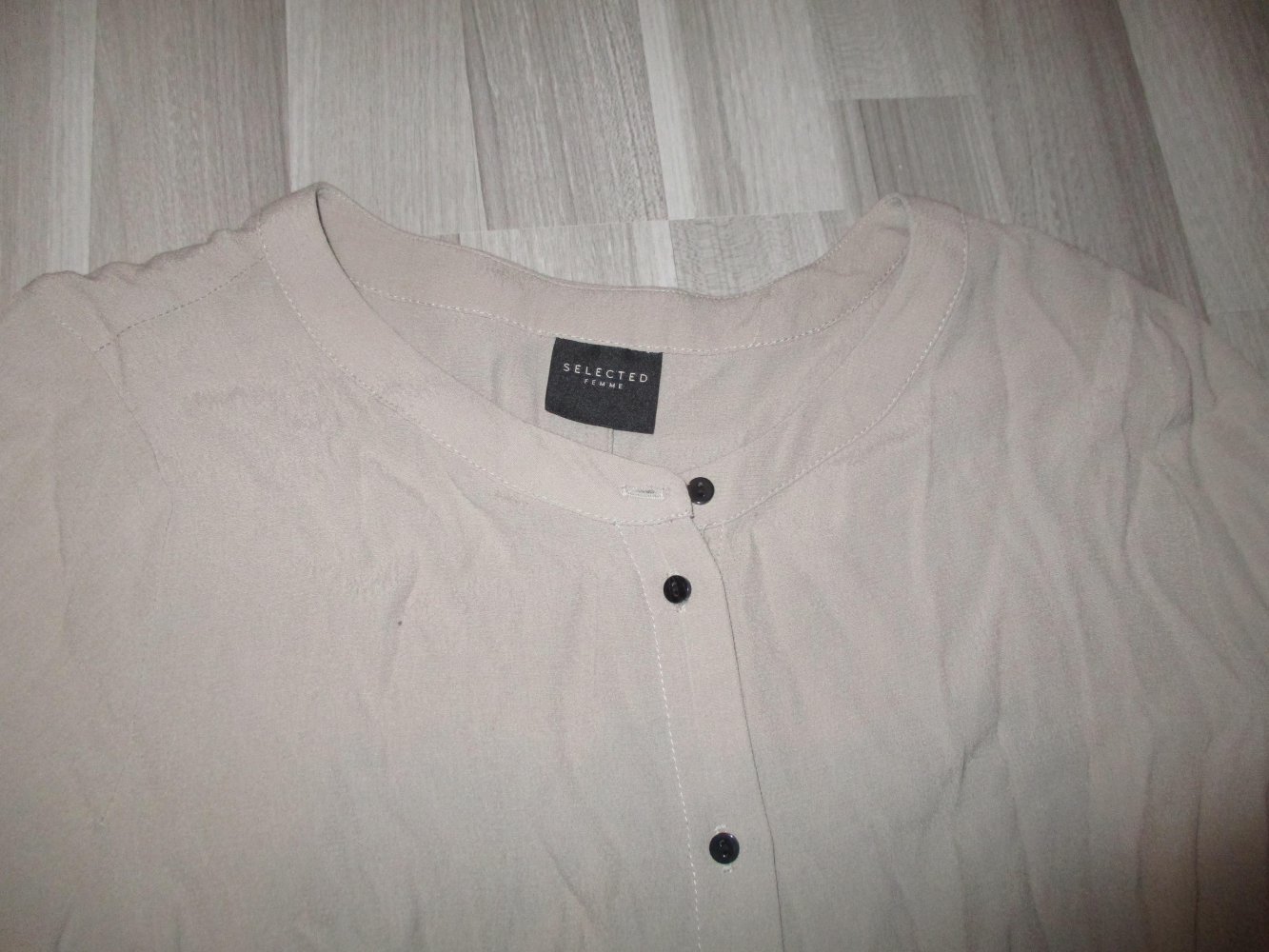 Beigefarbenes Jäckchen von Selected Femme - Gr. 38 - TOP-Zustand!