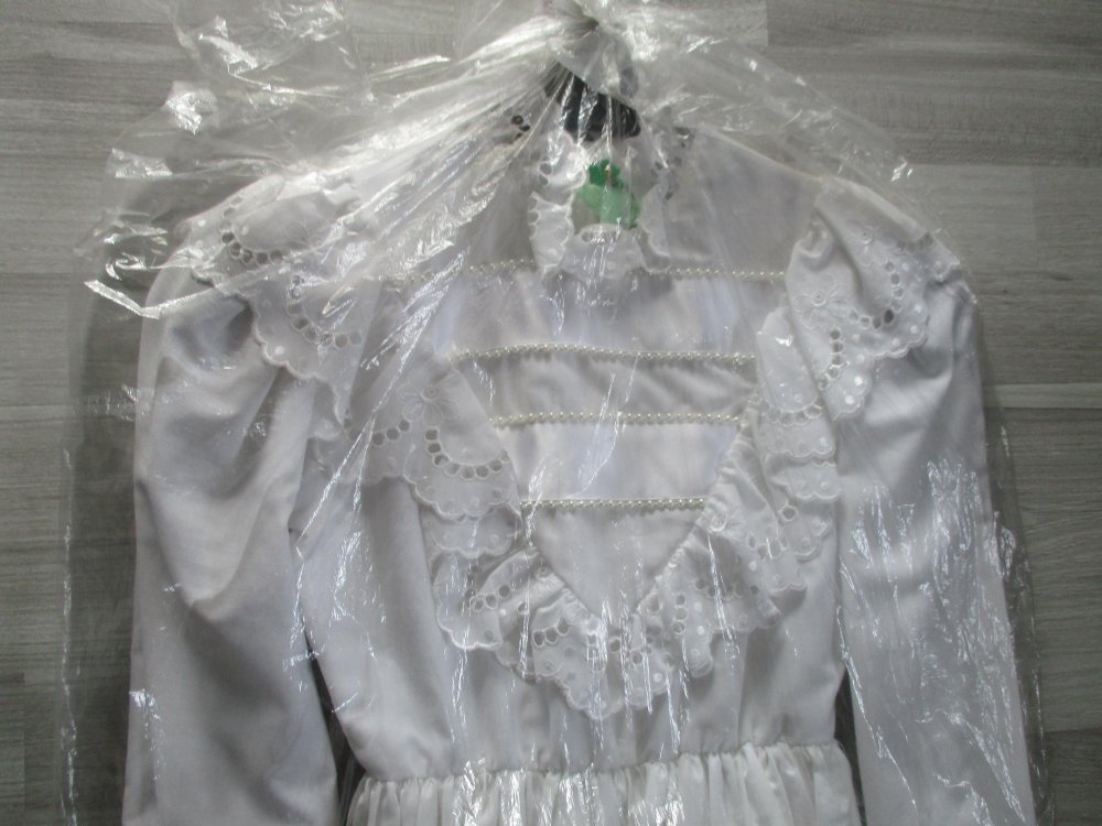 Weißes Kommunionskleid von Carho - Größe 134 -nur einmal getragen