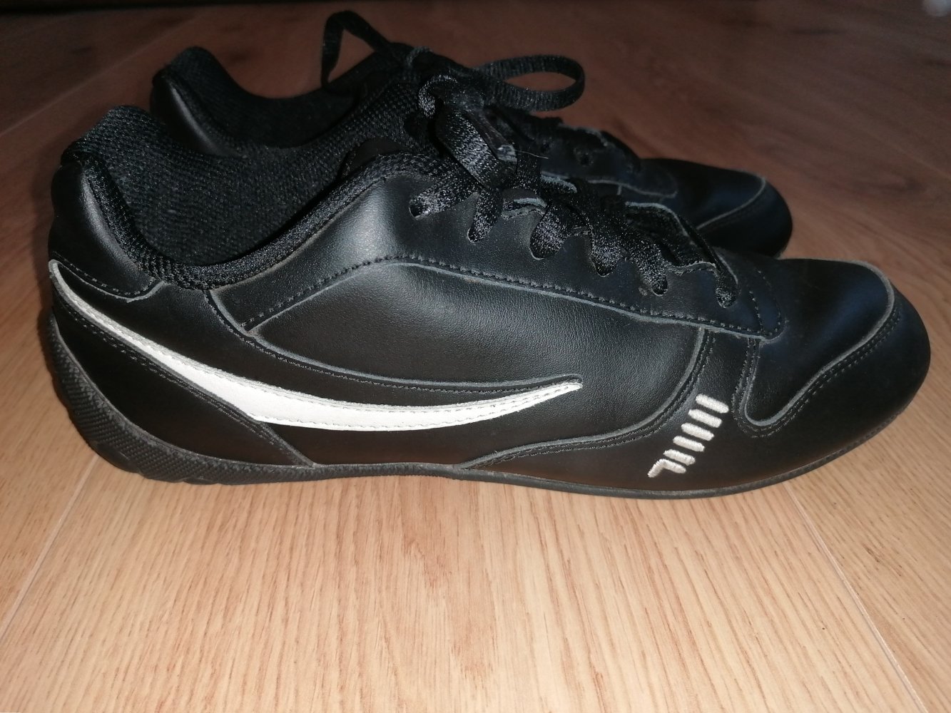 Fila LativaFilativa Damen Herren Turnschuhe Sportschuhe Sneaker Gr. 39,5