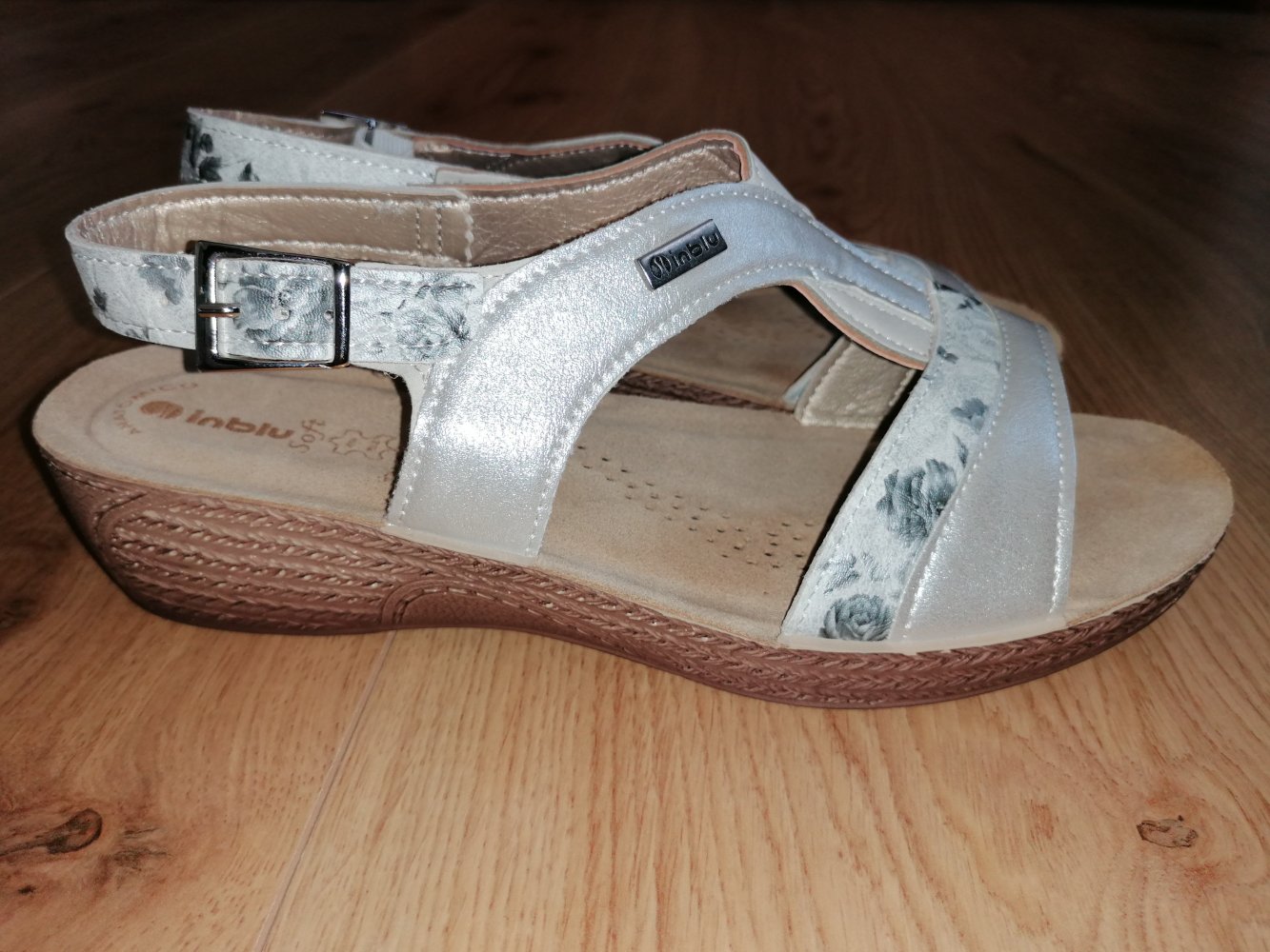 Inblu Damen Sandalen Sandaletten mit Keilabsatz Gr. 40