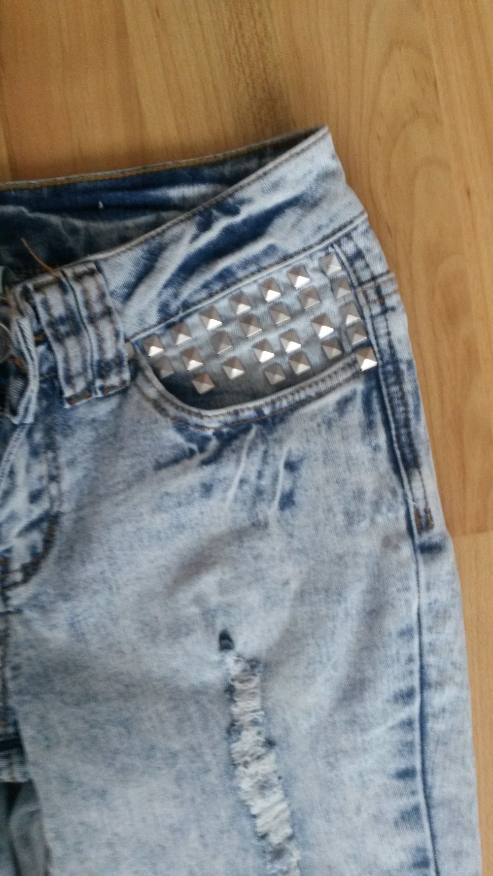 Jeans im Destroy Look Gr. XS