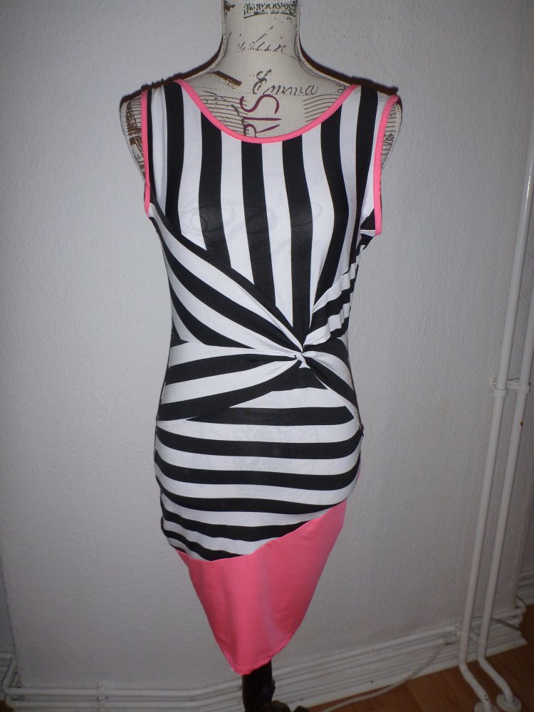 schwarz weiß gestreiftes Kleid mit pinken Details Gr. S/36