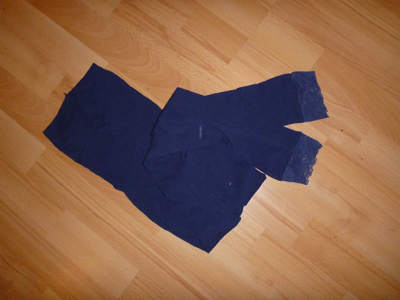 blaue Feinstrumpf-Leggins