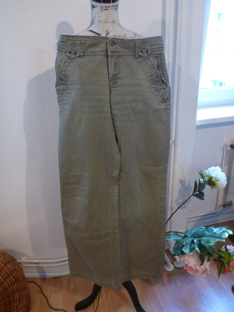 olivegrüne Hose Gr. 27/S/36