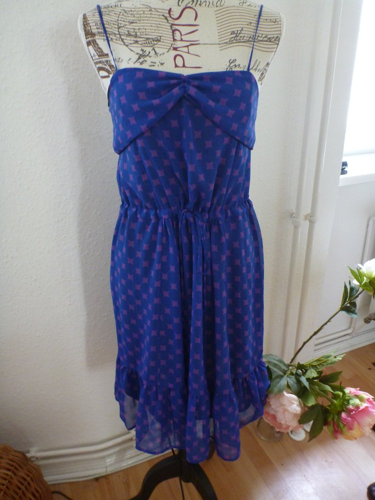 Blau lila Kleid mit Muster, Gr. S