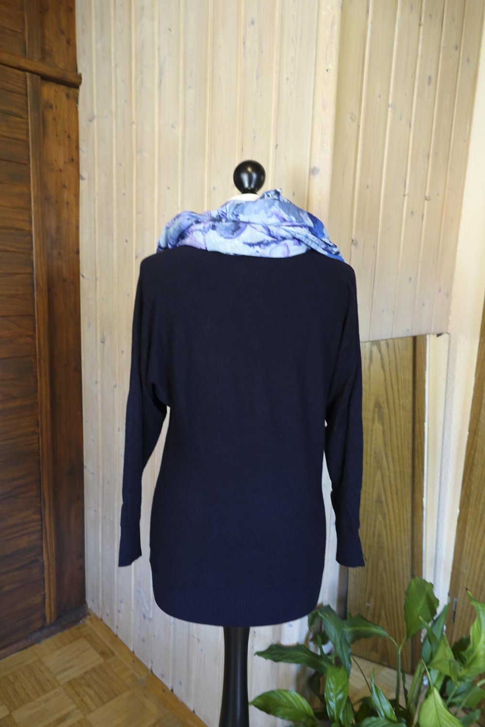 schöner Blauer Basic Pulli