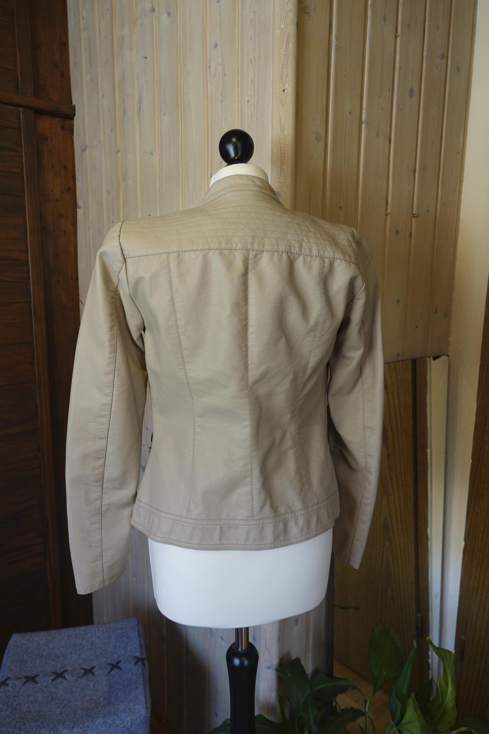 Tolle Lederjacke von Only