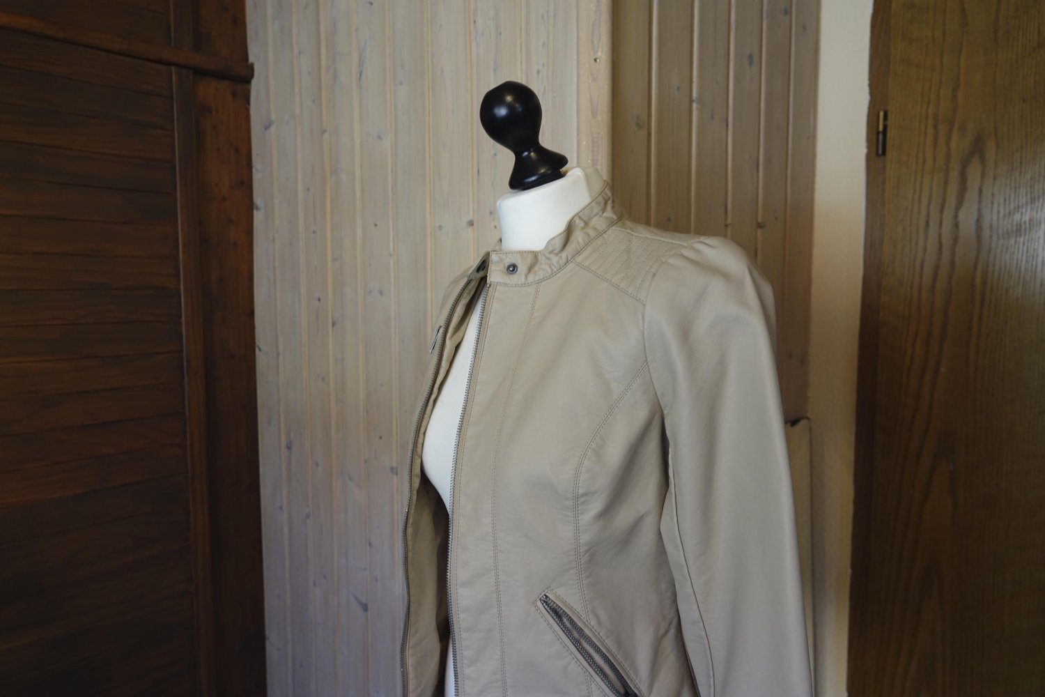 Tolle Lederjacke von Only