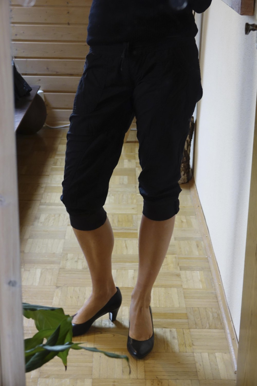 Schwarze Caprihose