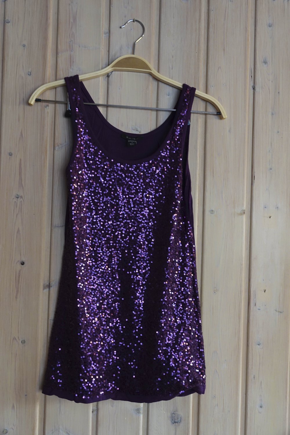 Schönes Pailettentop