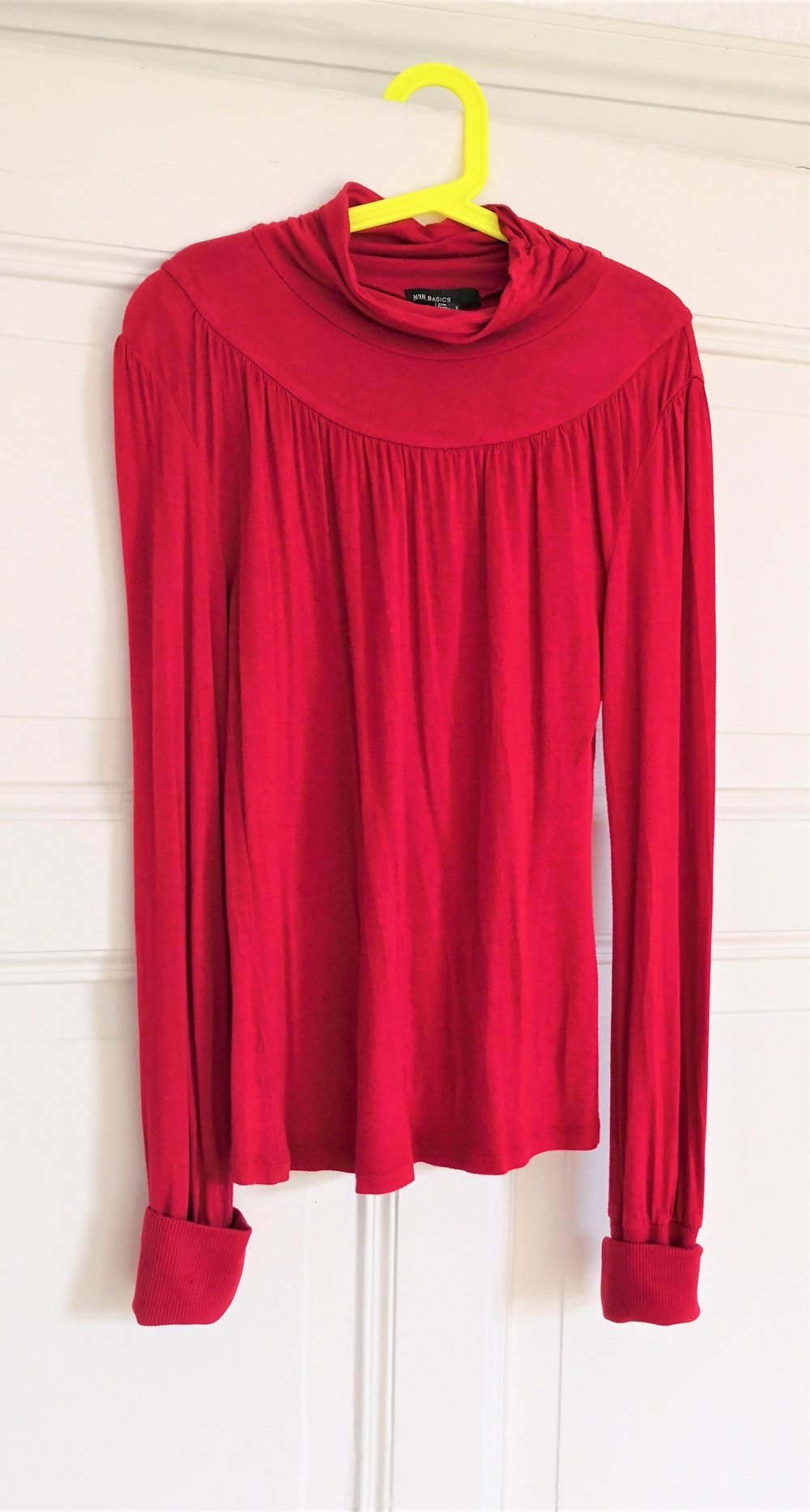 dünner Pulli mit Rollkragenansatz von Mango, rot, Gr. S