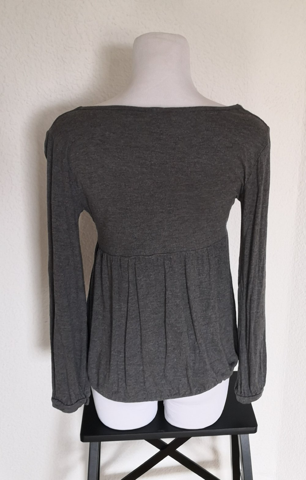 süßes Tunika-Shirt von H&M, Gr. S, dunkelgrau