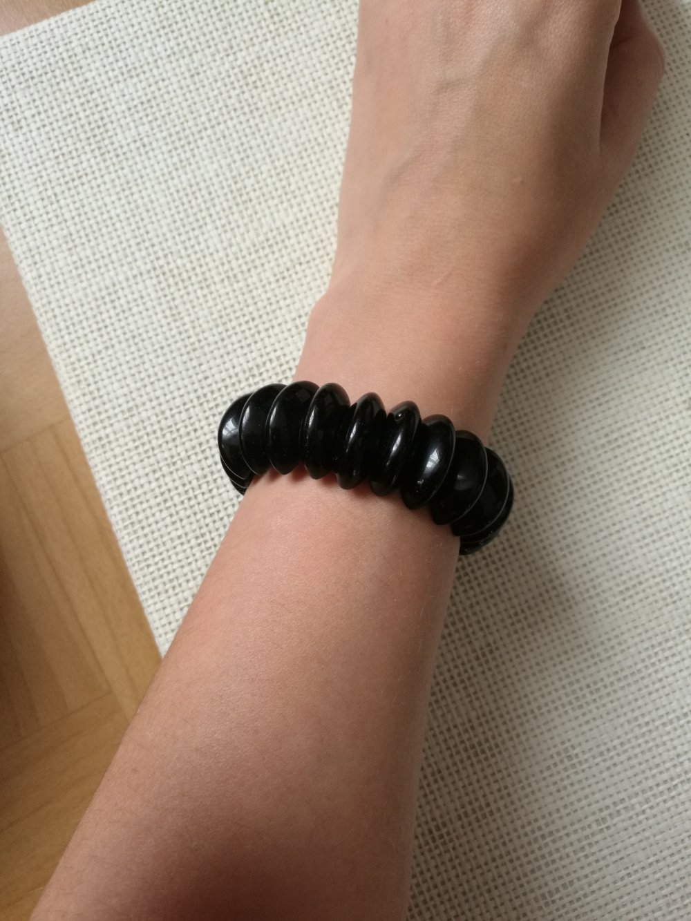 Armreif aus Turmalinquarz, schwarz