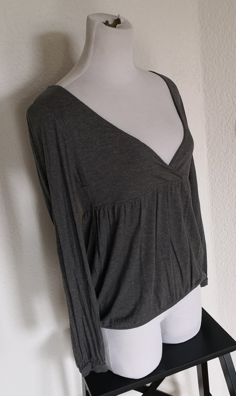 süßes Tunika-Shirt von H&M, Gr. S, dunkelgrau