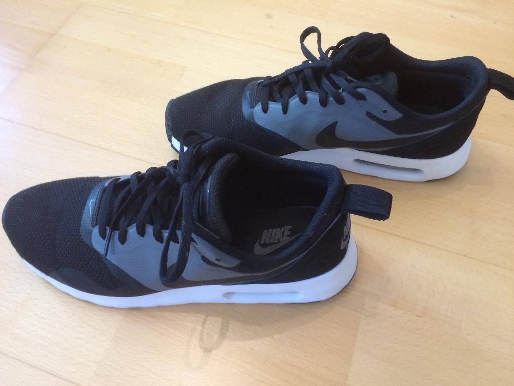 Nike air max tavas schwarz 43 online