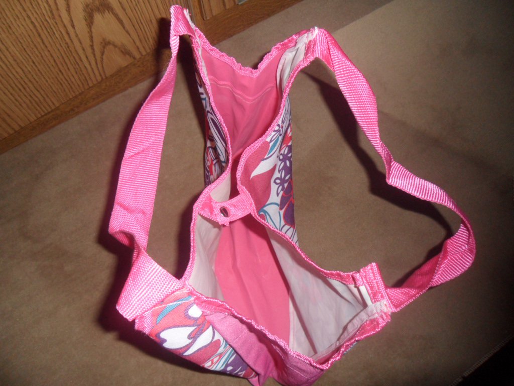 Tasche mit Blumenmuster