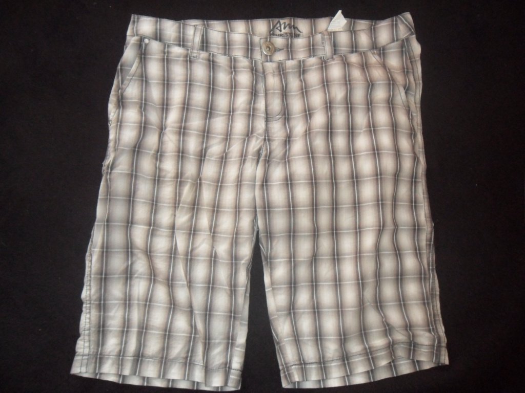 Grau karierte kurze Hose Gr. 38