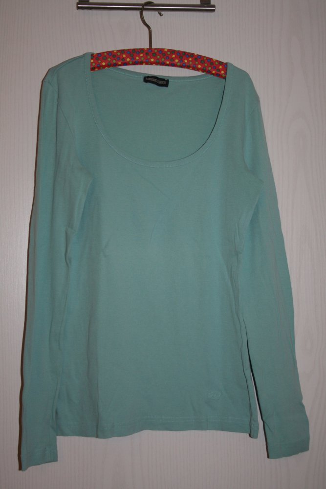 mintfarbenes Langarmshirt von FlashLights