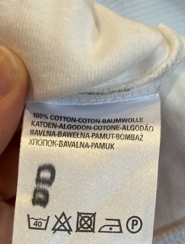 weißes T-Shirt mit Kapuze von Clockhouse Girls