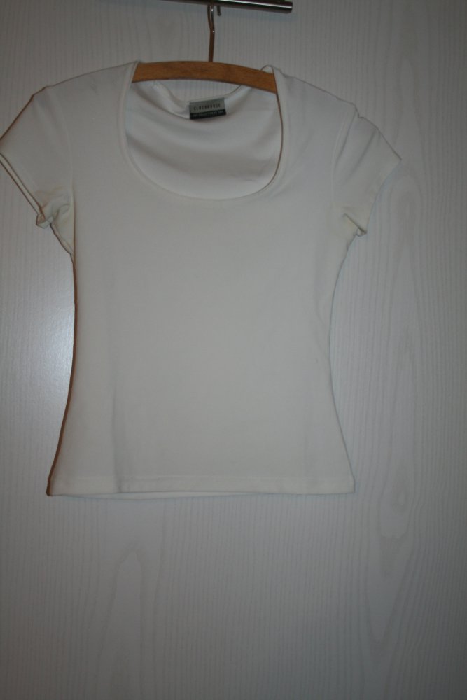 weißes T-Shirt von Clockhouse