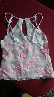 Süßes Hemdchen vorn unterlegt bzw. doppelt von Cotton Club,