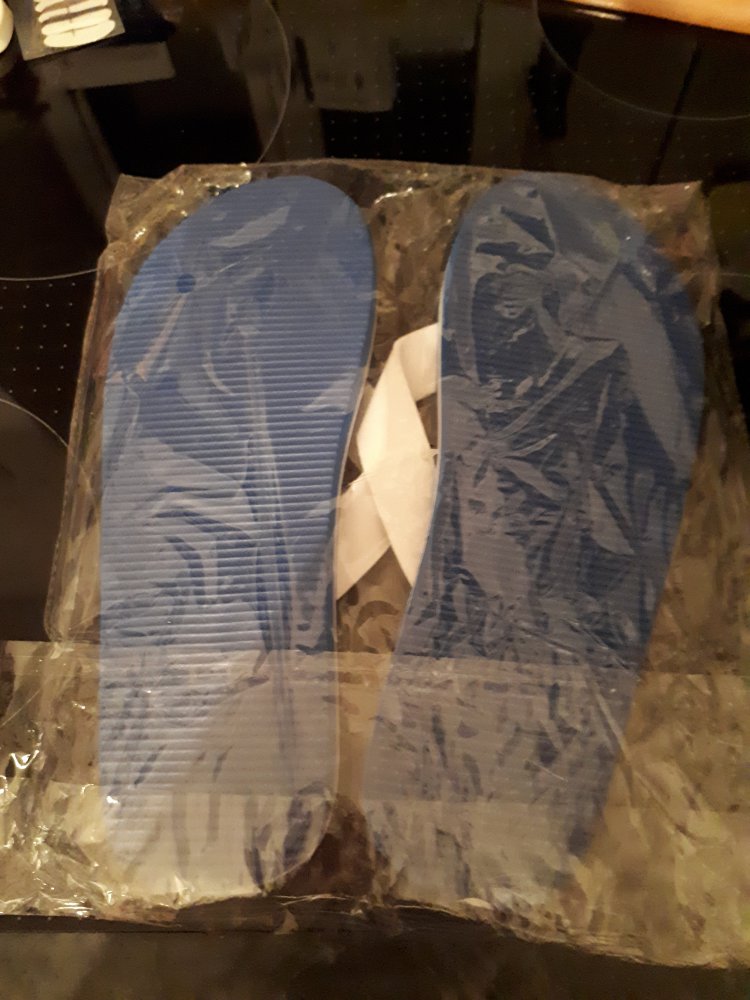 Badeschuhe von Falkensteiner (original ver-