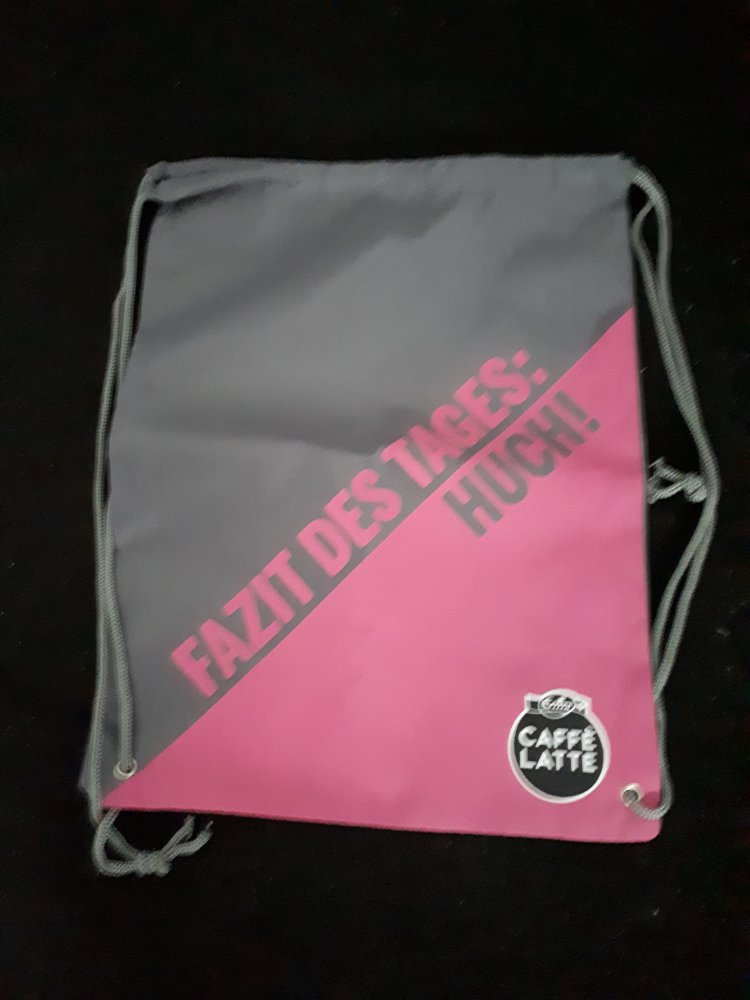 Turnbeutel (siehe Foto),