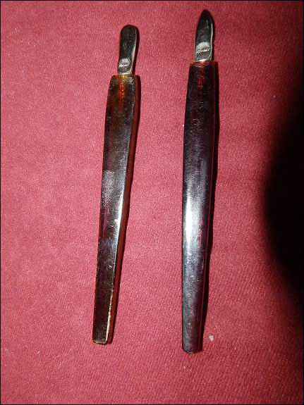 2 Stück praktische Manikürhelfer,