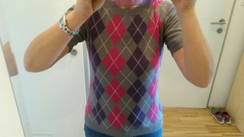 Twinset in grau-pink-violett,