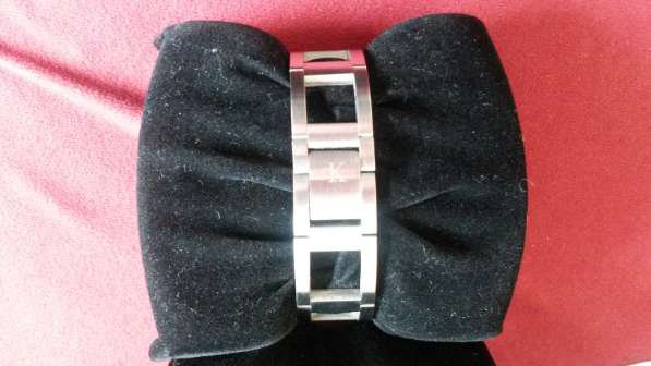 Zeitlose Calvin Klein-Uhr in Originalverpackung,